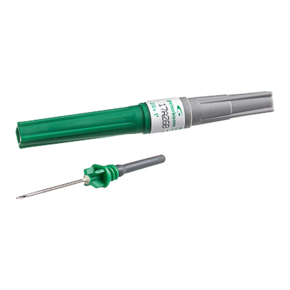 Vista lateral: aguja Vacuette múltiple verde con protector y punta metálica