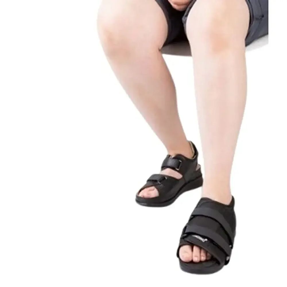 Zapato post operatorio MI-016 Blunding negro con tiras ajustables y puntera abierta