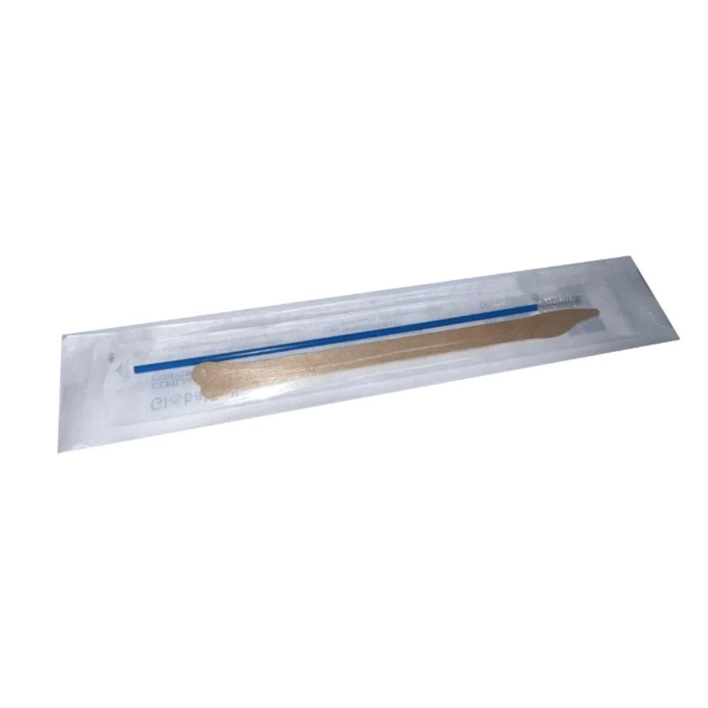 Cepillo cervical (pap-brush) estéril con mango de madera en envoltorio sellado