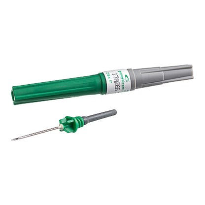 Vista lateral: aguja Vacuette múltiple verde con protector y punta metálica