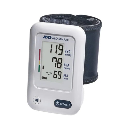 Esfigmomanómetro de muñeca con pantalla digital y brazalete azul, lecturas SYS 118 DIA 78