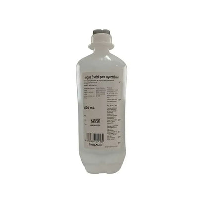 Agua estéril para inyectables en frasco de 500 mL, etiqueta lateral legible