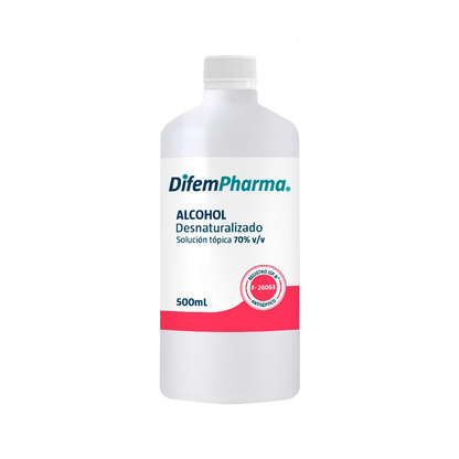 Botella 500 mL de alcohol desnaturalizado 70% v/v DifemPharma, frasco blanco.